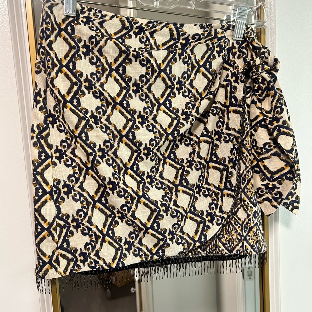 Zara Navy and Gold Patterned Skirt